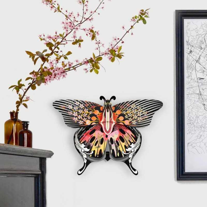 madama-butterflyV.jpg