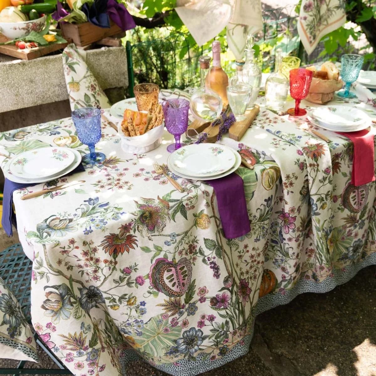 biloba-tablelinens.webp