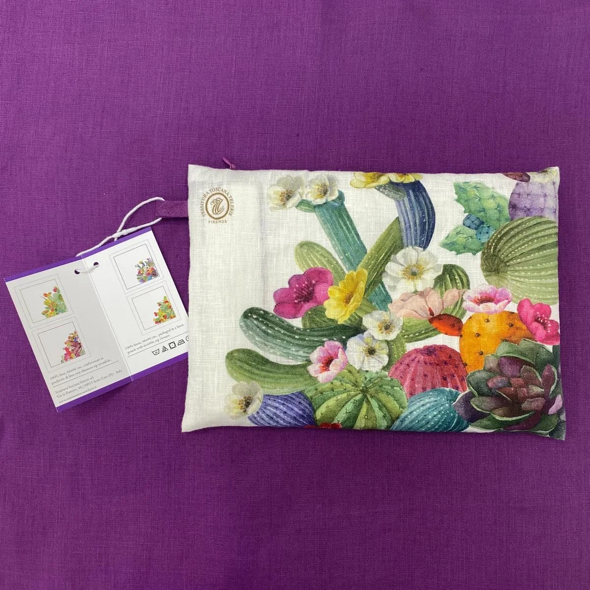 pouch-ficu-dinnia-front.jpeg.webp